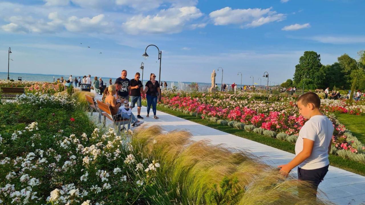 Varlak Apartmans ✷ ✷ ✷ Siófok Exterior foto