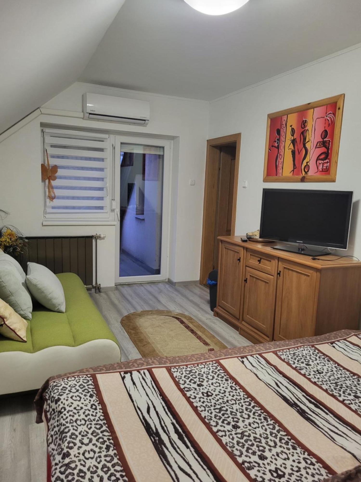 Varlak Apartmans ✷ ✷ ✷ Siófok Exterior foto